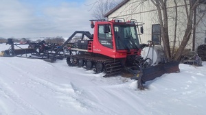 PistenBully 100 (Ridge)